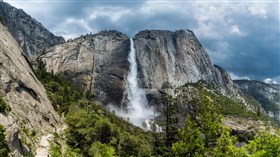 8K Yosemite Falls
