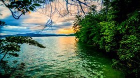 Lake_Jocassee