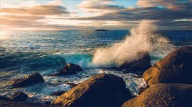 Rocky_Sea_Breakers