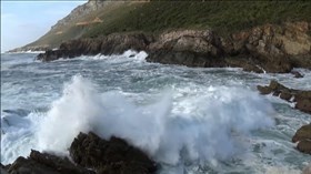 Sea Splashing