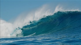 Barreling Wave Spray